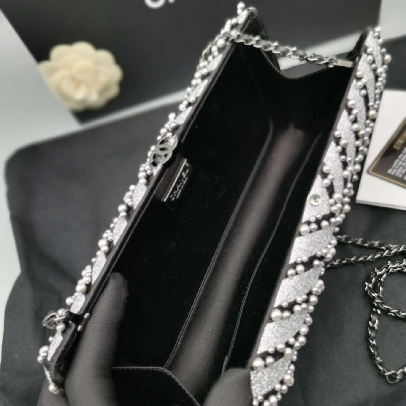 Chanel Mixed Fibers Pearl Evening Clutch Silver Black