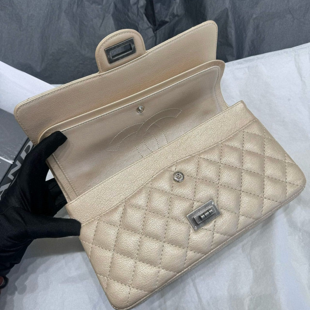 Chanel Reissue 2.55 Mini Flap Bag In Pearl Beige