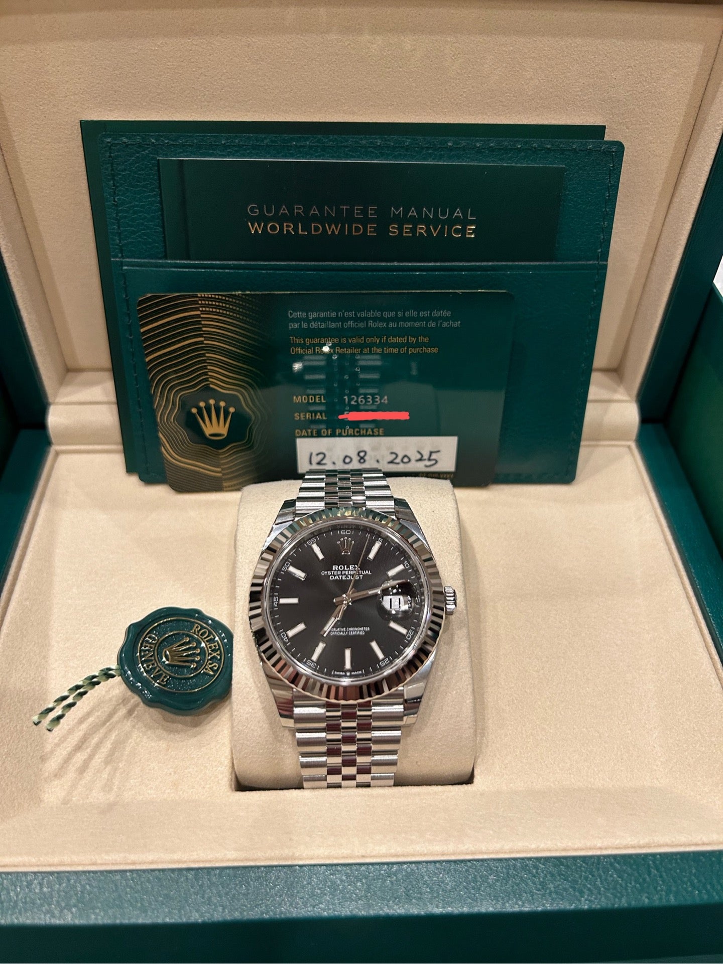 2025 Brand New Rolex - 126334-0018 Datejust 41 Stainless Steel Fluted / Jubilee / Black