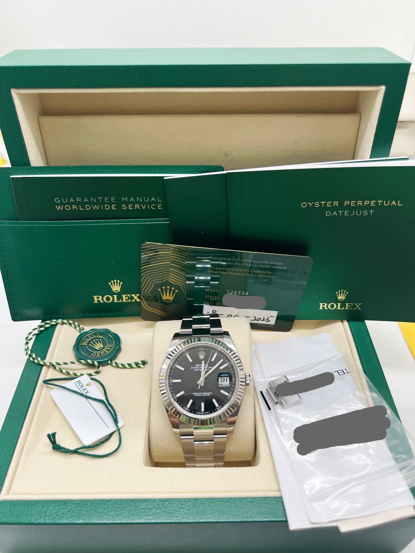 2025 Brand New Rolex - 126334-0017 Datejust 41 Stainless Steel Fluted / Oyster / Black