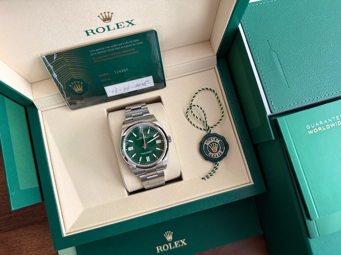 2025 Brand New Rolex - 124300-0005 Oyster Perpetual 41 Stainless Steel / Green