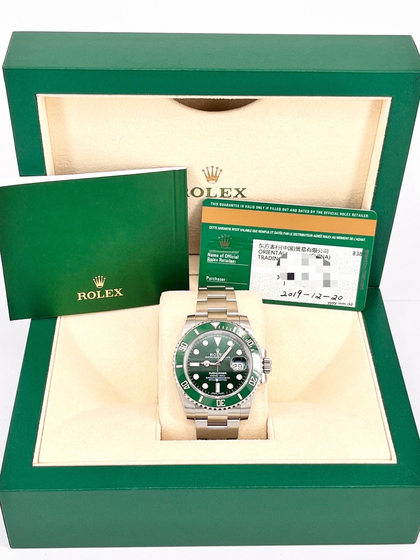 2019 Like New Rolex - 116610lv-0002 Submariner Date Stainless Steel / Green / Cerachom