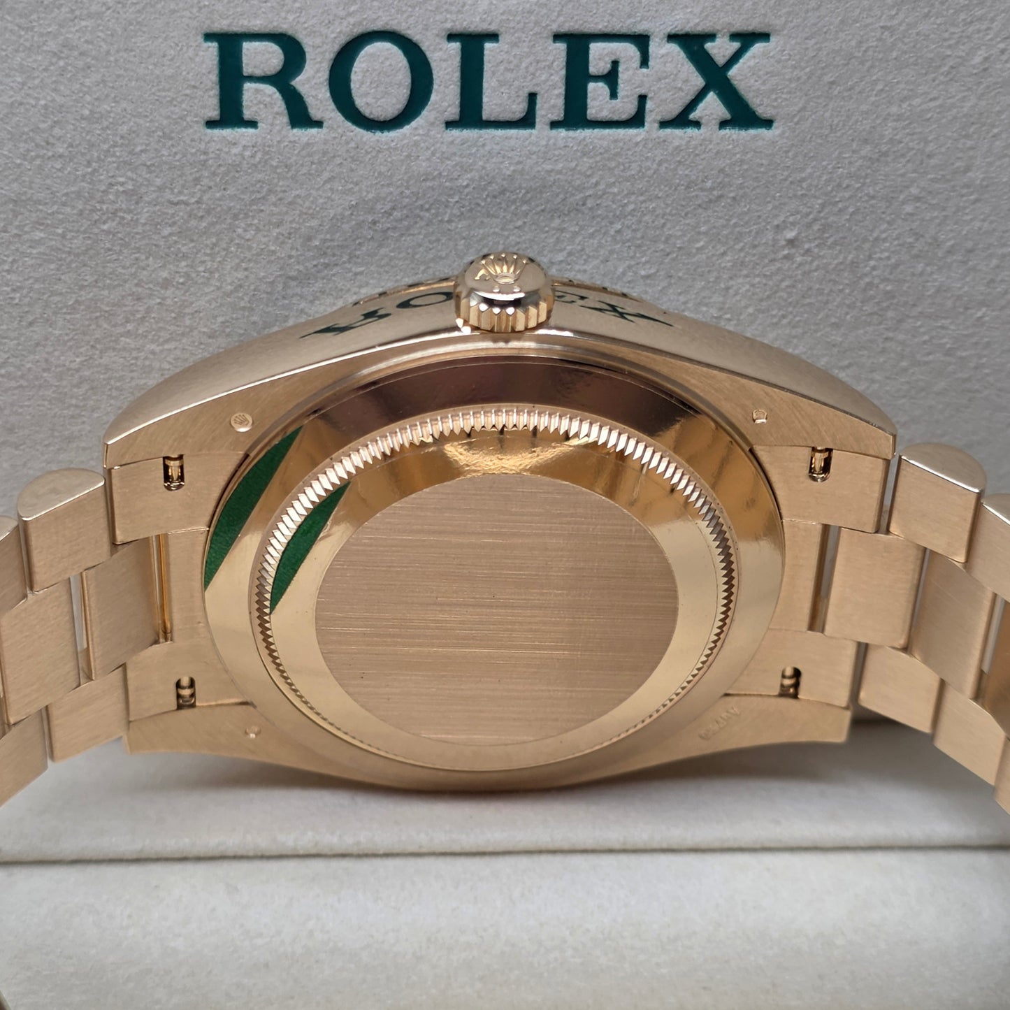 2025 Brand New Rolex - 228238-0061 Day-Date 40 Yellow Gold / Green - Roman