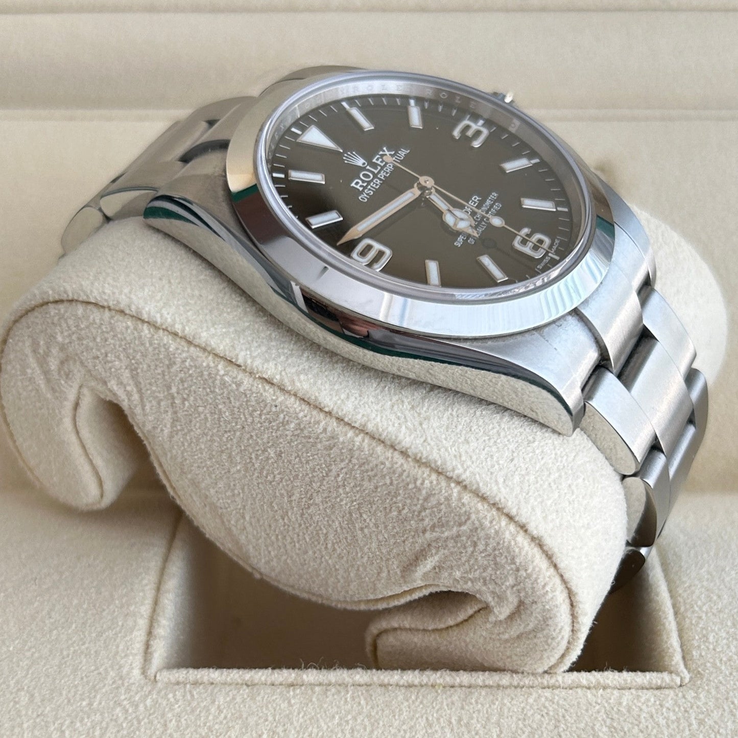 2020 Pre-owned Rolex - 214270-0003 Explorer 39 Stainless Steel / Black