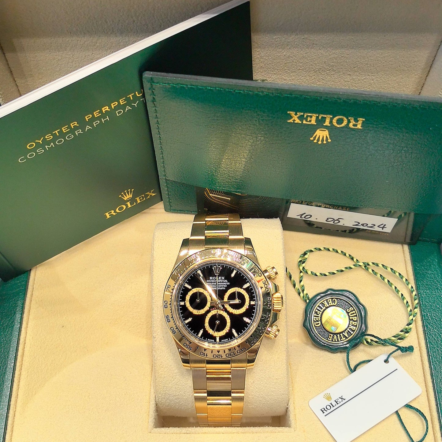 2024 Like New Rolex - 126508-0004 Cosmograph Daytona Yellow Gold / Black / Oyster