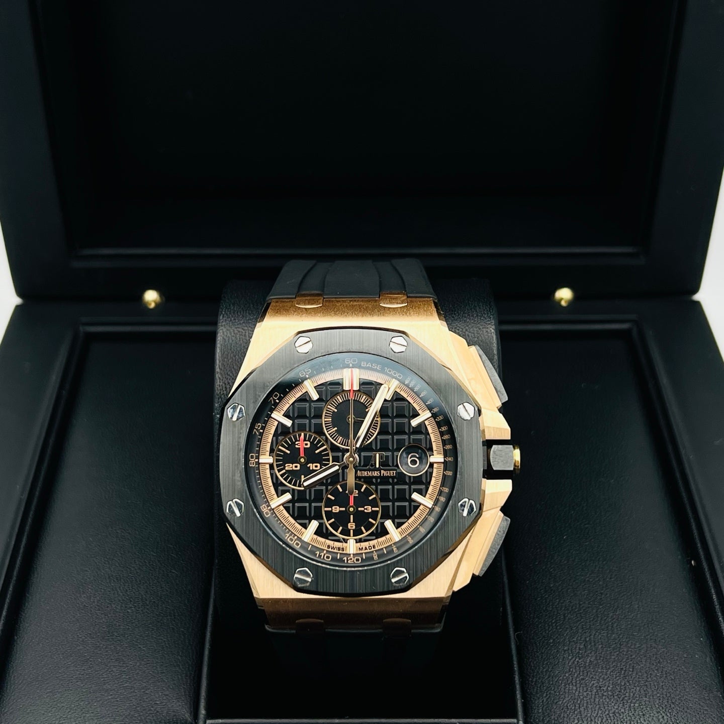 2018 Pre-owned Audemars Piguet - 26401RO.OO.A002CA.02 Royal Oak Offshore 42 Pink Gold / Ceramic / Black / Rubber