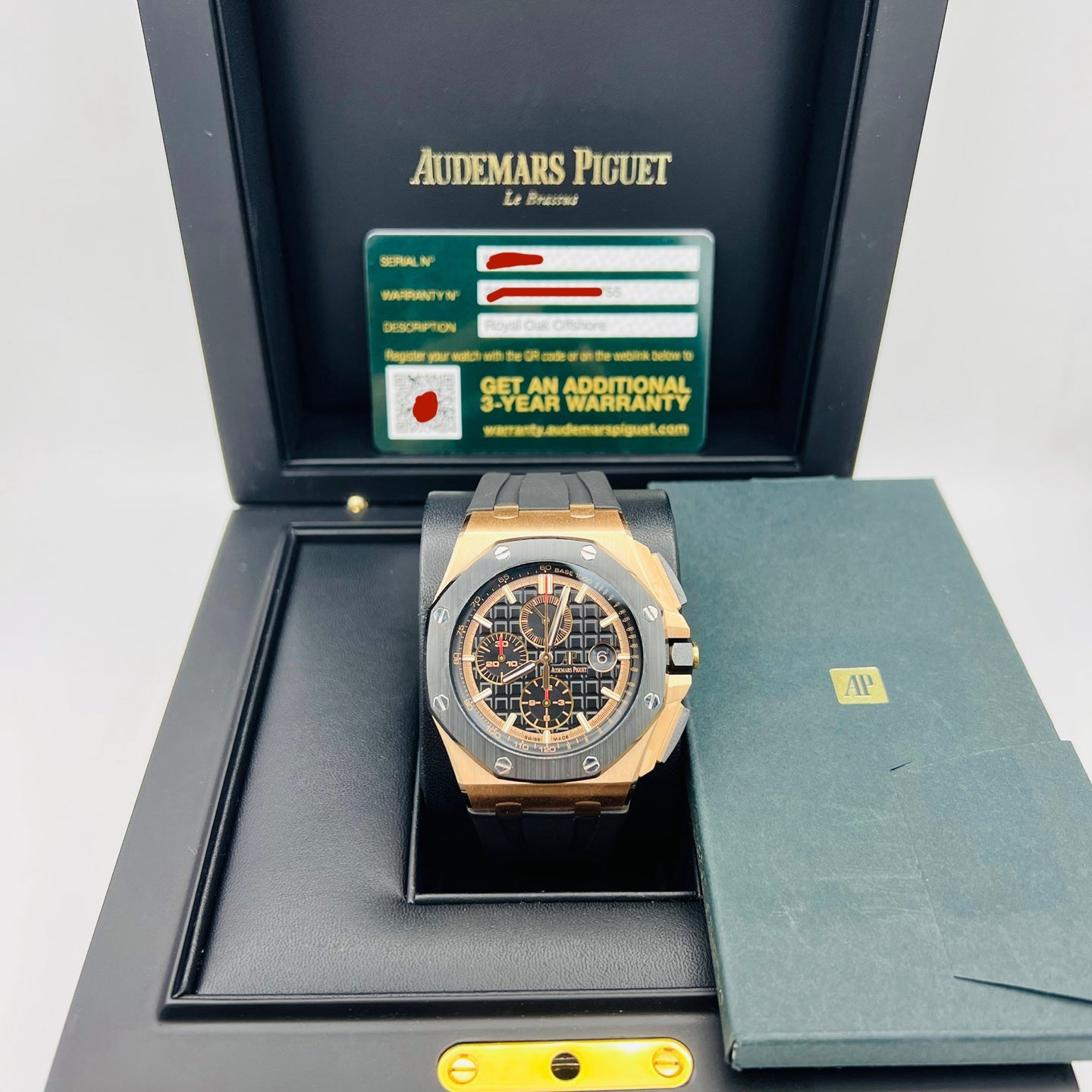 2018 Pre-owned Audemars Piguet - 26401RO.OO.A002CA.02 Royal Oak Offshore 42 Pink Gold / Ceramic / Black / Rubber