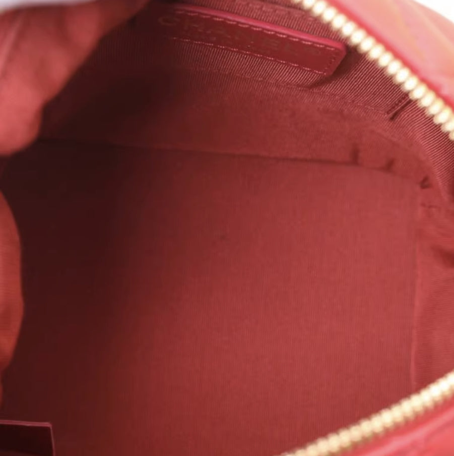 Chanel 19 Lambskin Quilted Perfect Meeting Hobo In Red