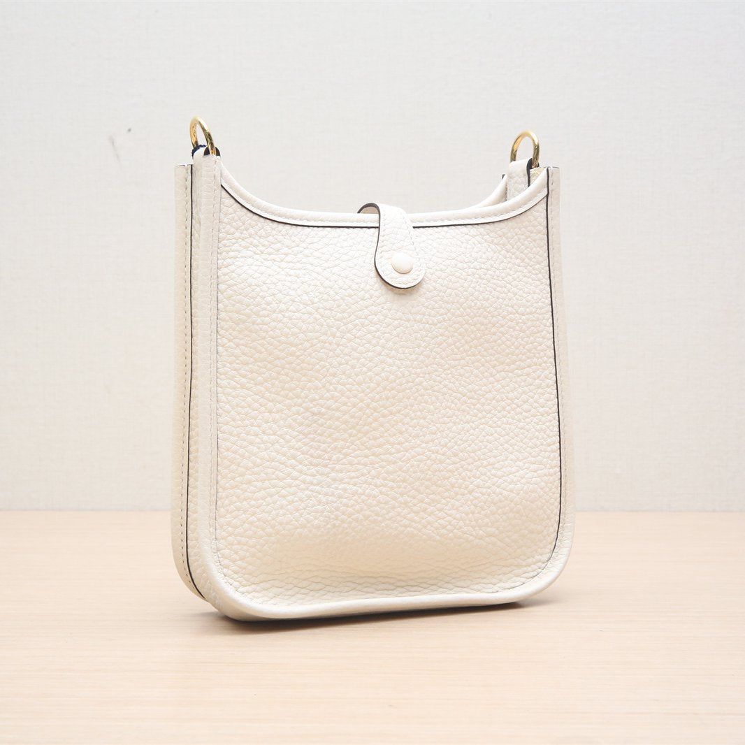 Hermès Evelyne Mini 16 I2 Nata Taurillon Clemence Gold Hardware