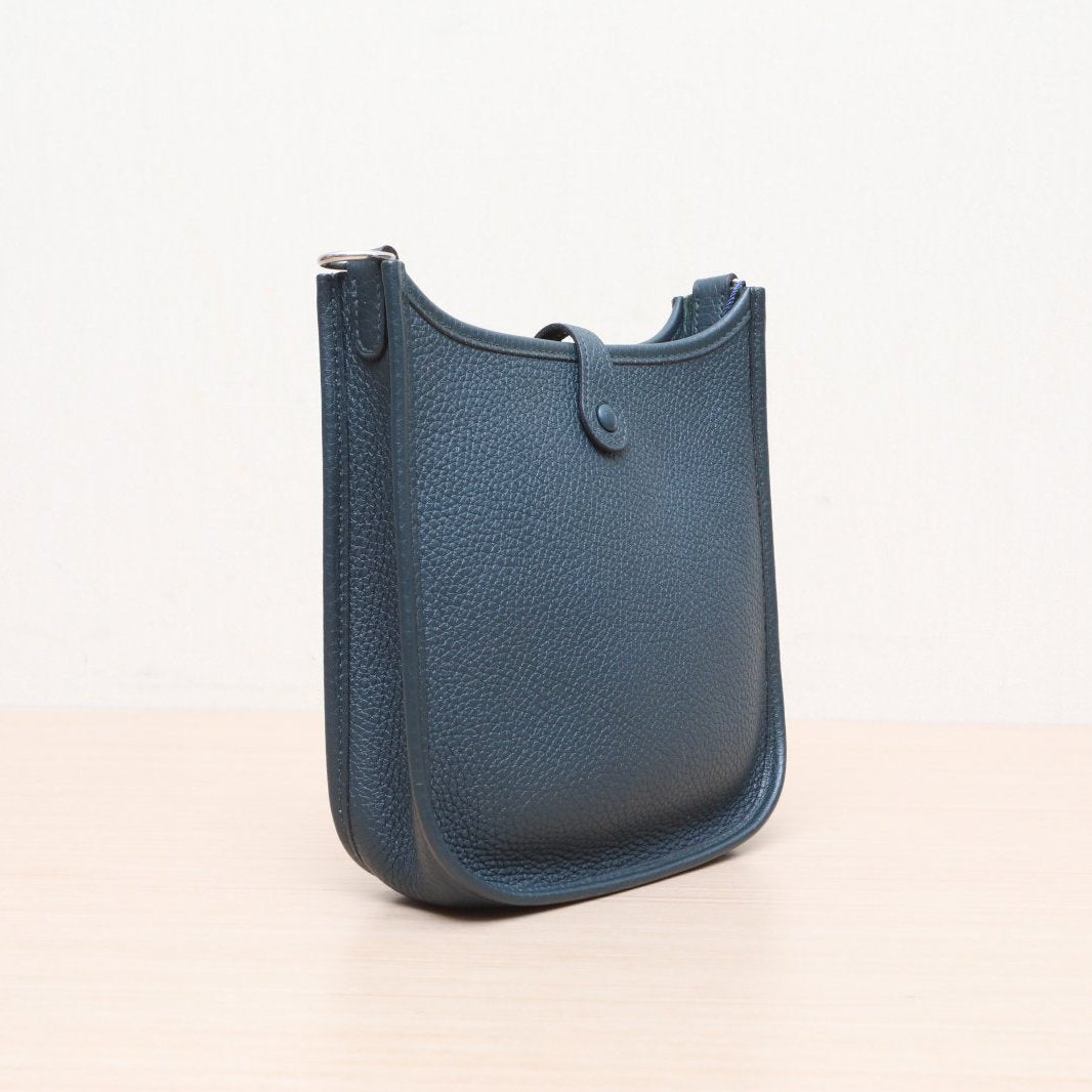 Hermès Evelyne Mini 16 Vert Cypress (6O) Taurillon Clemence Palladium Hardware