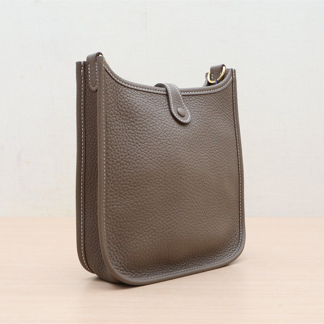 Hermès Mini Evelyne 16/TPM Etoupe (18) Taurillon Clemence Gold Hardware