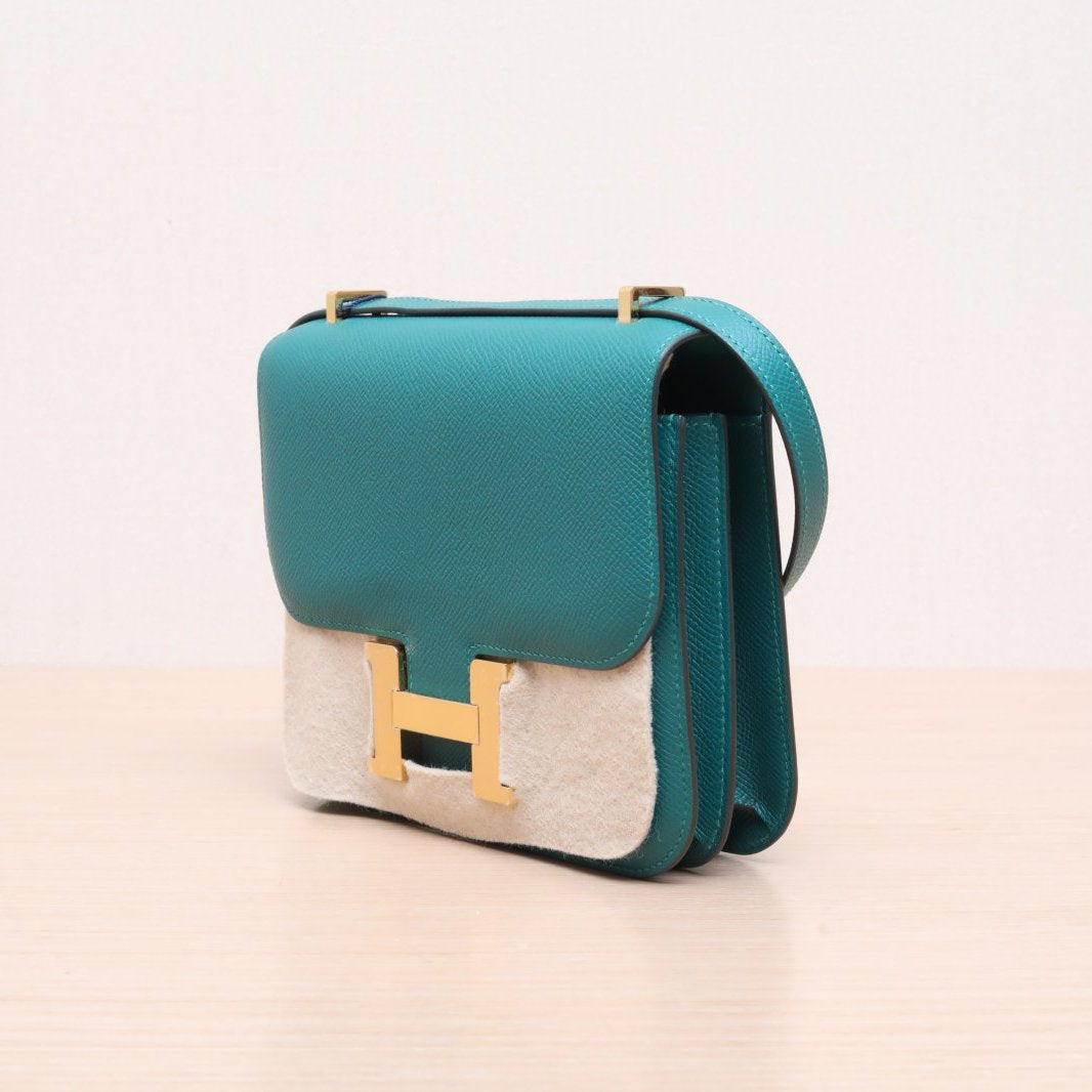 Hermès Constance 19 Malachite (Z6) Epsom Gold Hardware