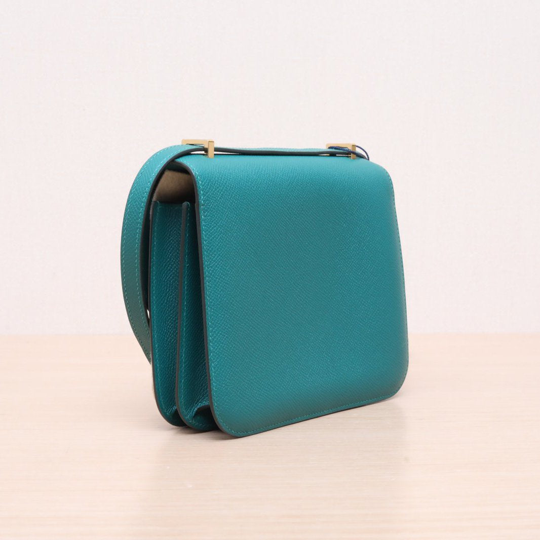 Hermès Constance 19 Malachite (Z6) Epsom Gold Hardware