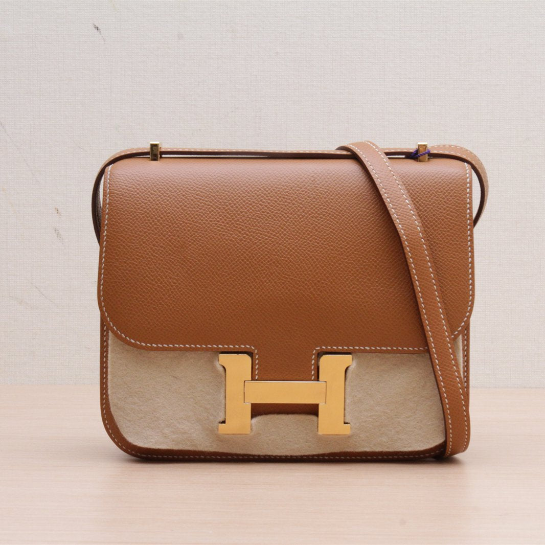 Hermès Constance 19 Gold (37) Epsom Gold Hardware