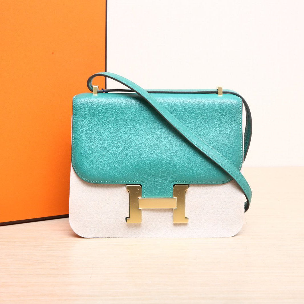 Hermès Constance 19 Vert Vertigo (U4) Evercolor Gold Hardware