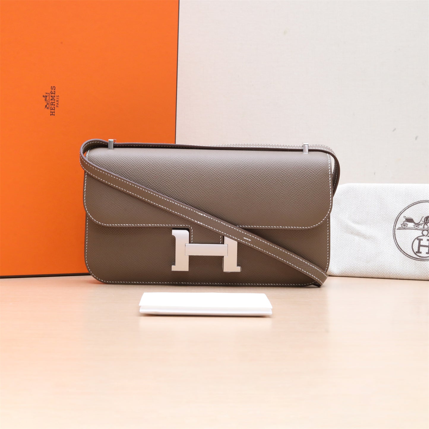 Hermès Constance Elan 26 Etoupe (18) Epsom Palladium Hardware