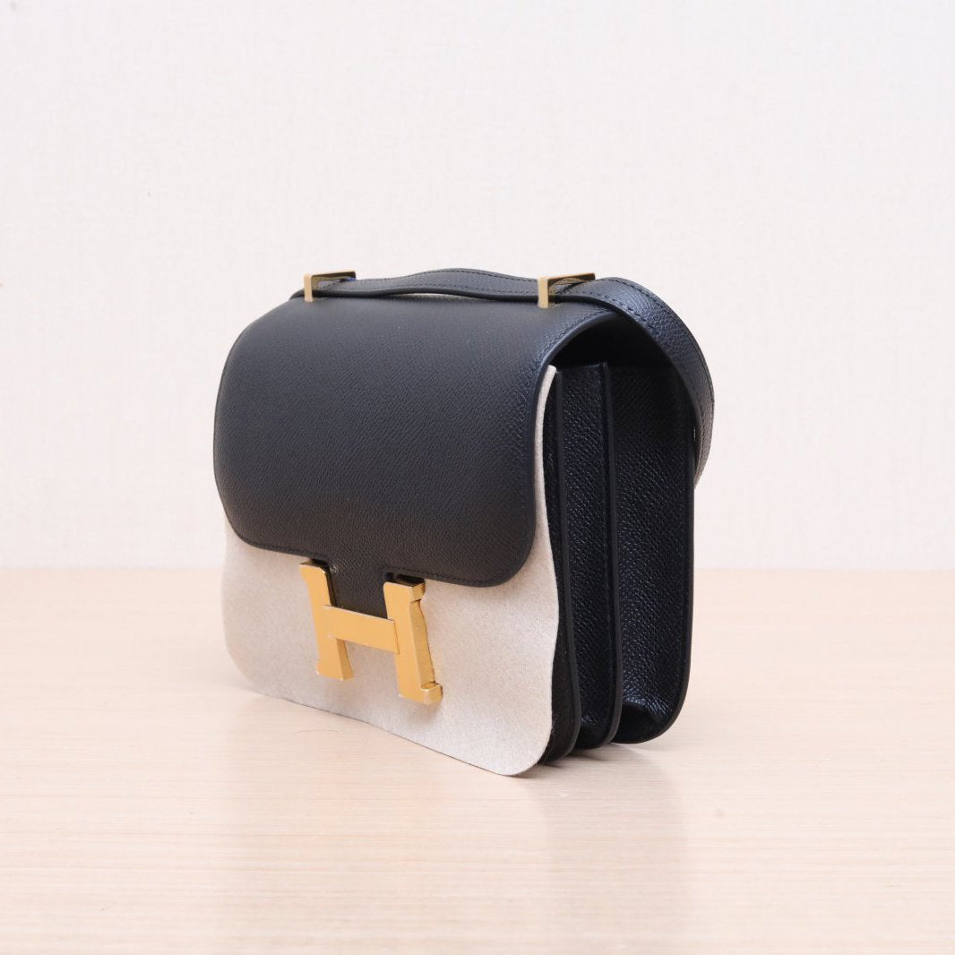 Hermès Constance 19 Noir (89) Epsom Gold Hardware