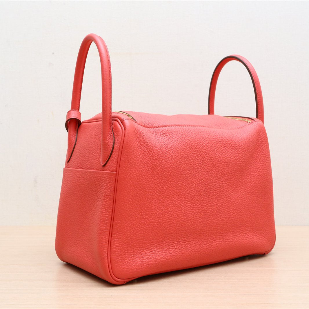 Hermès Lindy 30 Rouge Pivoine (2R) Taurillon Clemence Gold Hardware