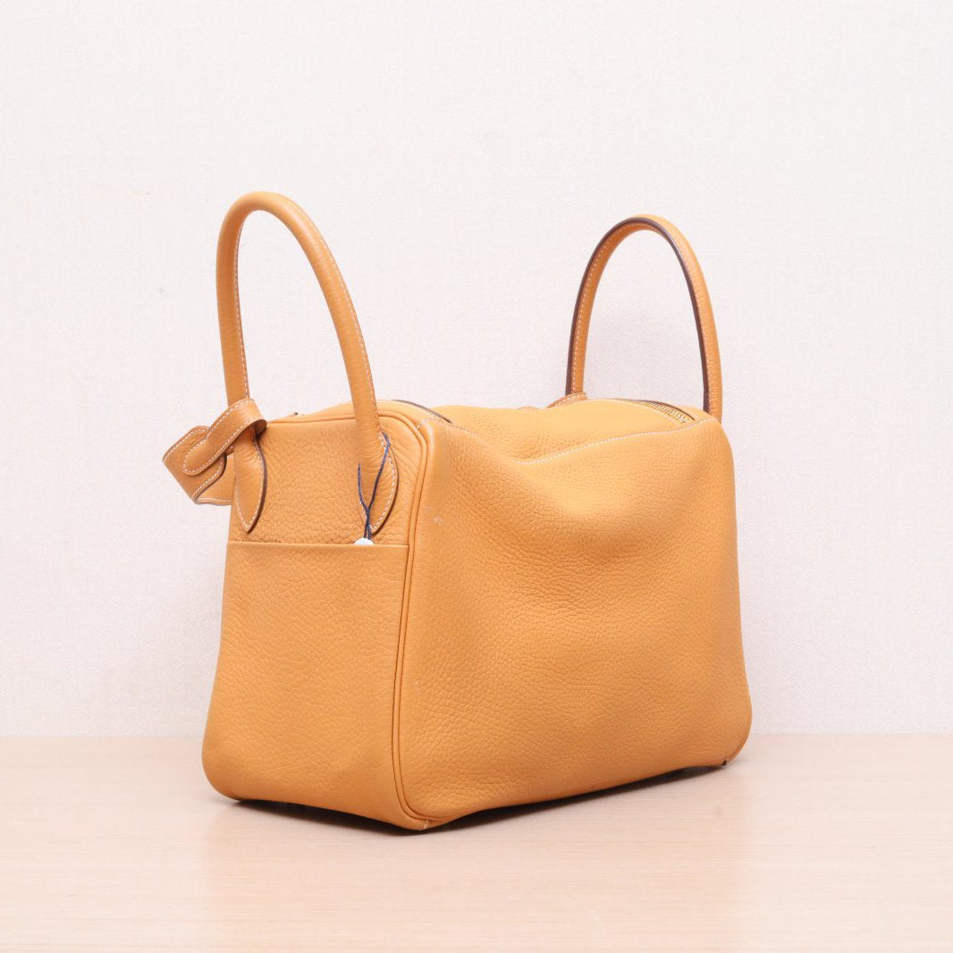 Hermès Lindy 30 Jaune D’Or (9V) Taurillon Clemence Gold Hardware