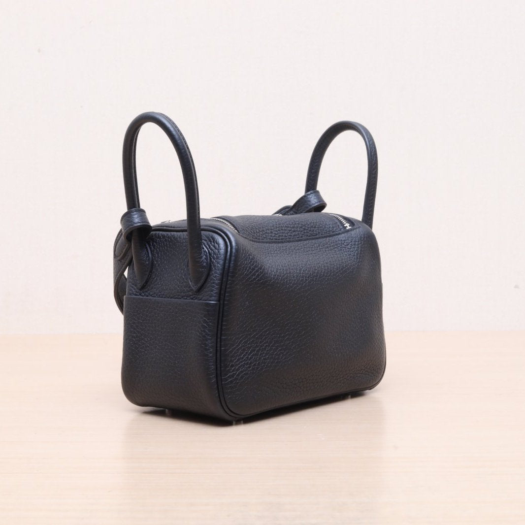 Hermès Mini Lindy Noir (89) Taurillon Clemence Palladium Hardware