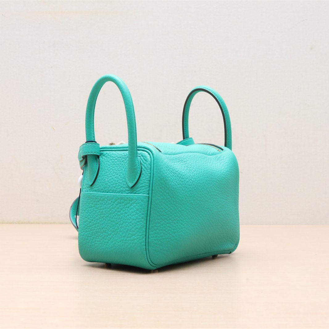 Hermès Mini Lindy Menthe (6W) Taurillon Clemence Leather - Gold Hardware