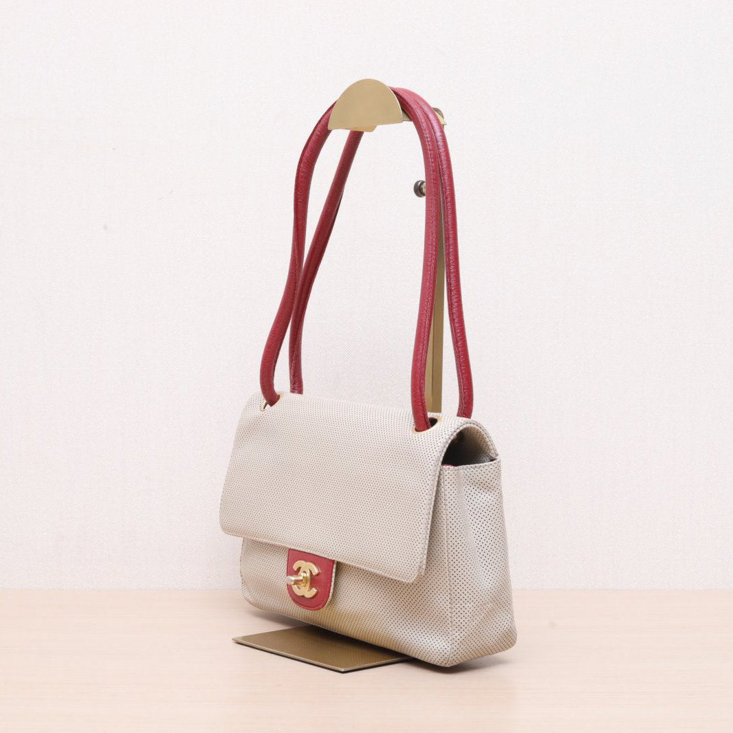 Chanel Vintage Beige Leather CC Flap Bag