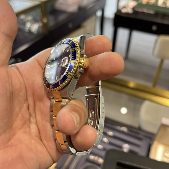 2005 Pre-owned Rolex - 16613 Blue SuperLuminova Submariner Date 16613 Blue Tritium