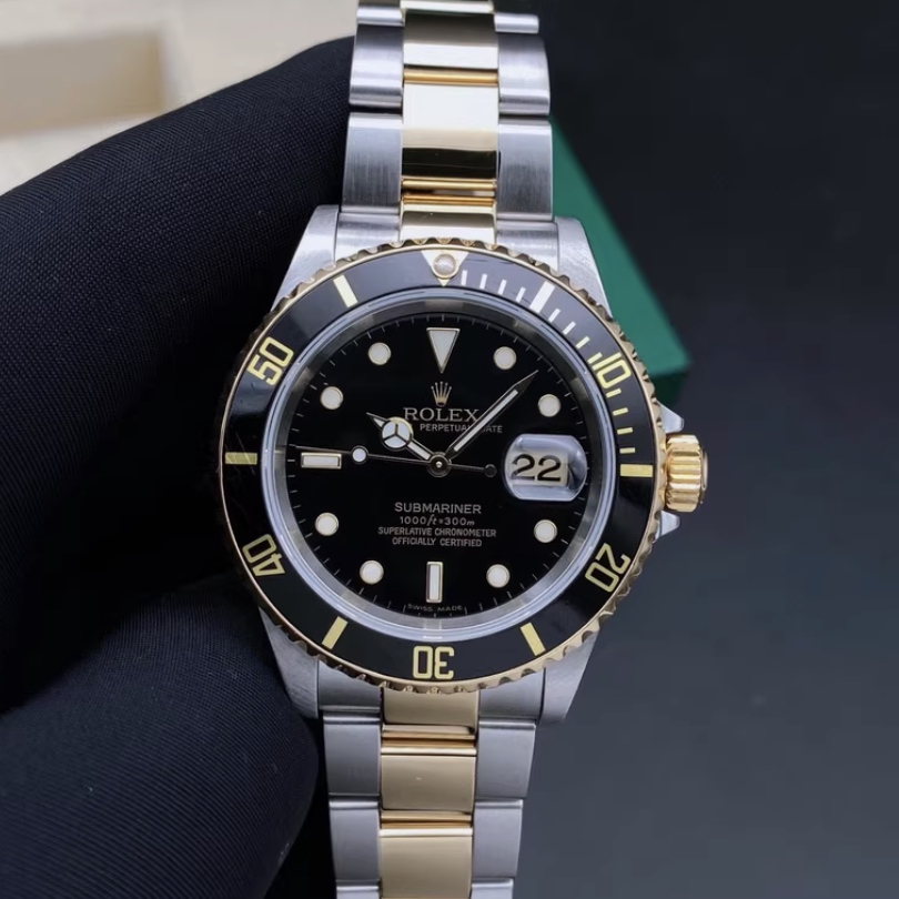 2009 Pre-owned Rolex - 16613LN Black Superluminova Submariner Date 16613 Black Superluminova