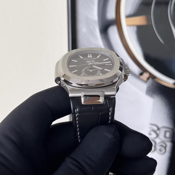 2025 Like New Patek Philippe - 5726A-001 Nautilus 5726 Stainless Steel / Black