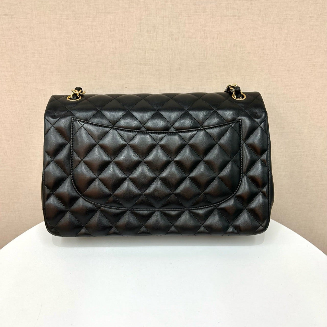 Chanel Jumbo Classic Flap Bag In Black