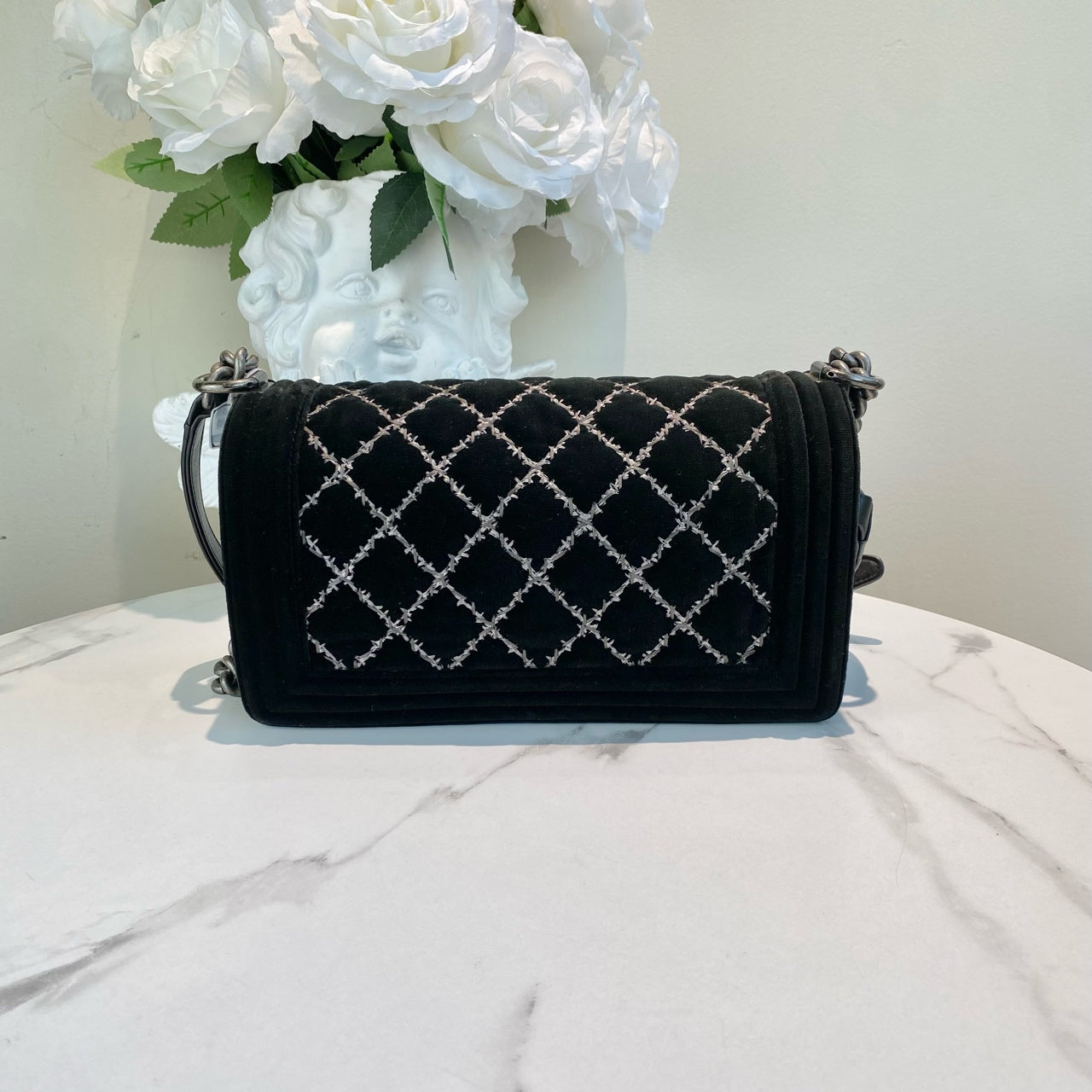 Chanel Velvet Le Boy Medium Bag In Black