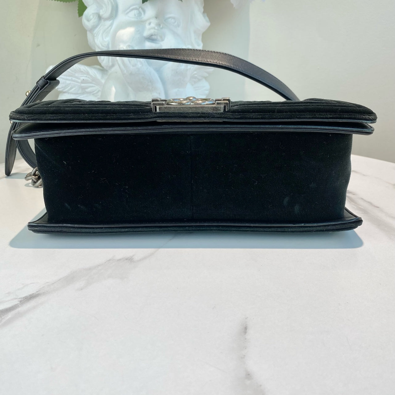 Chanel Velvet Le Boy Medium Bag In Black