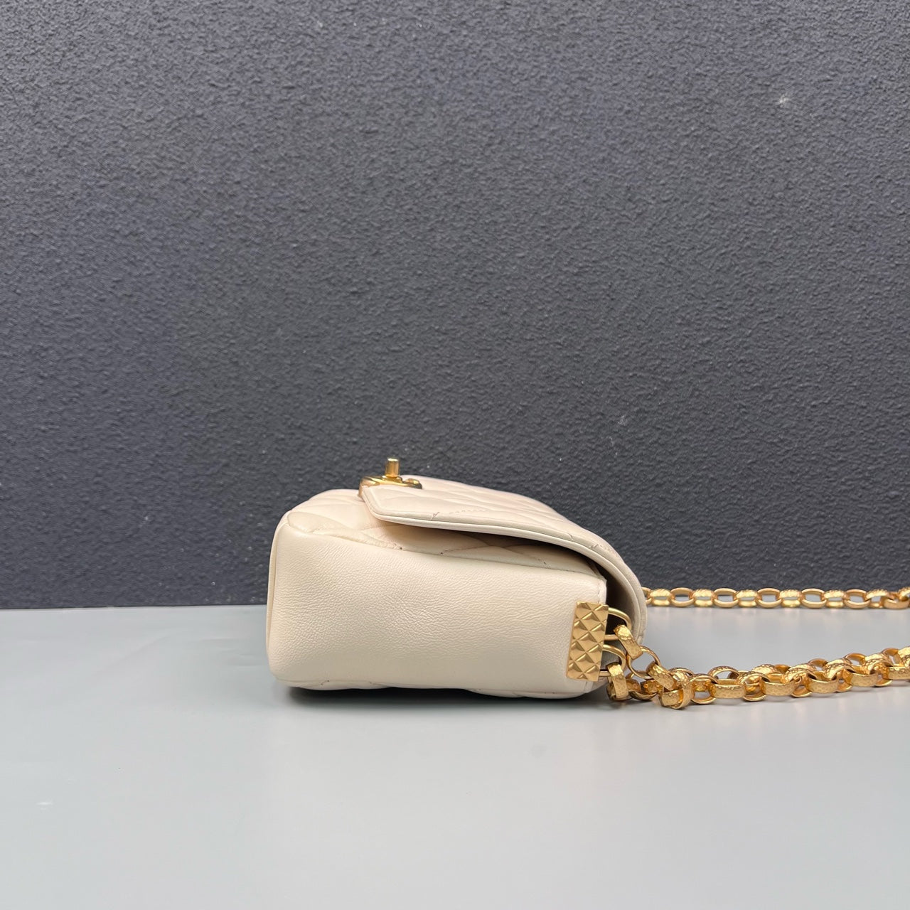 Chanel Classic Flap Coin Chain Crossbody Bag