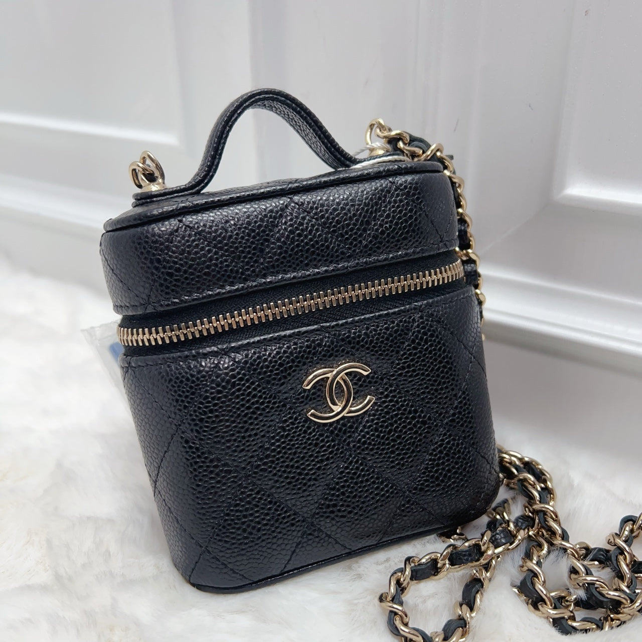 Chanel Mini Vanity Case With Chain In Black