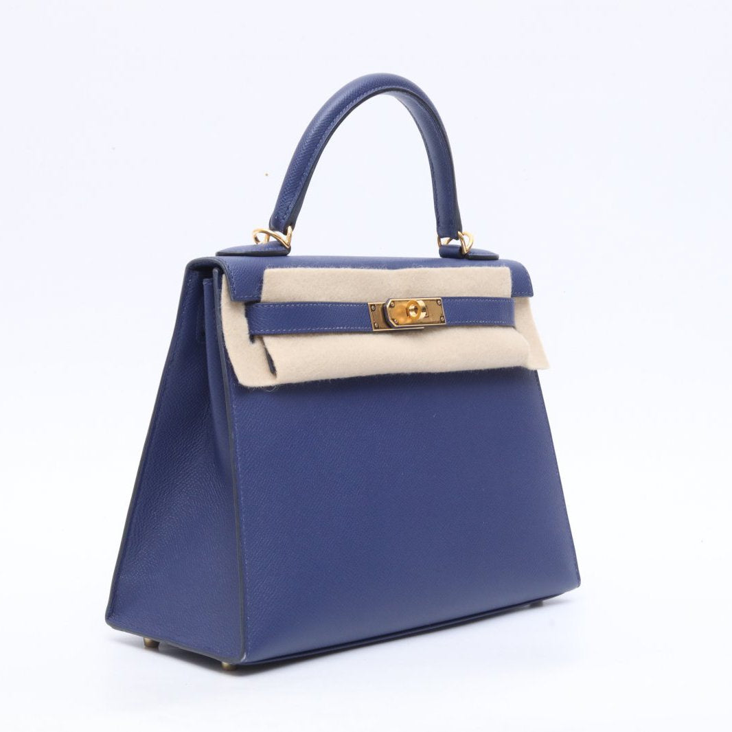 Hermès Kelly 28 73 Blue Saphir Epsom Gold Hardware