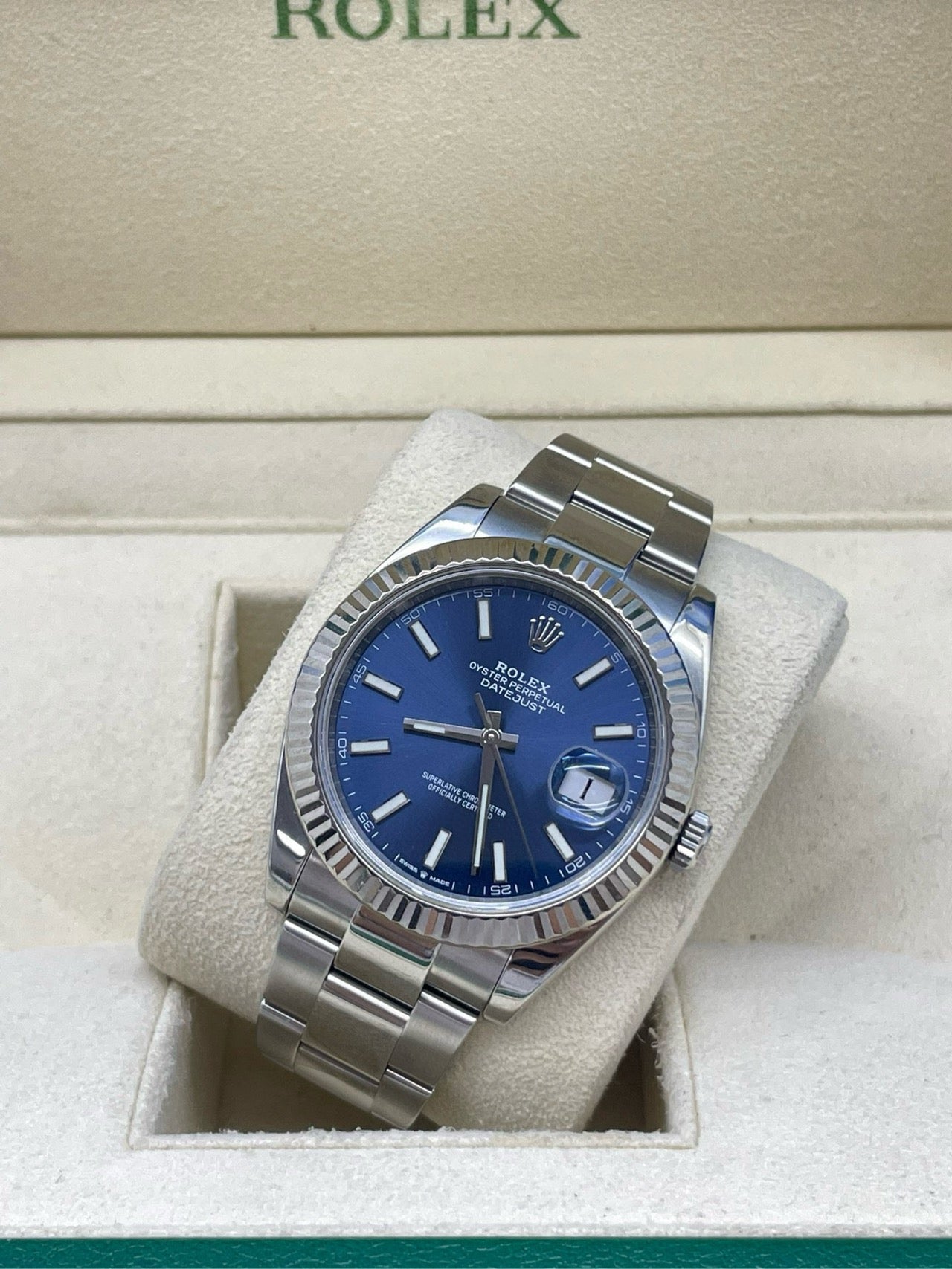 2025 Brand New Rolex - 126334-0001 Datejust 41 Stainless Steel Fluted / Oyster / Blue