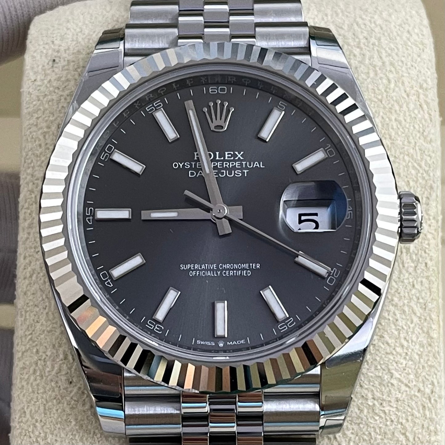 2025 Brand New Rolex - 126334-0014 Datejust 41 Stainless Steel Fluted / Jubilee / Dark Rhodium