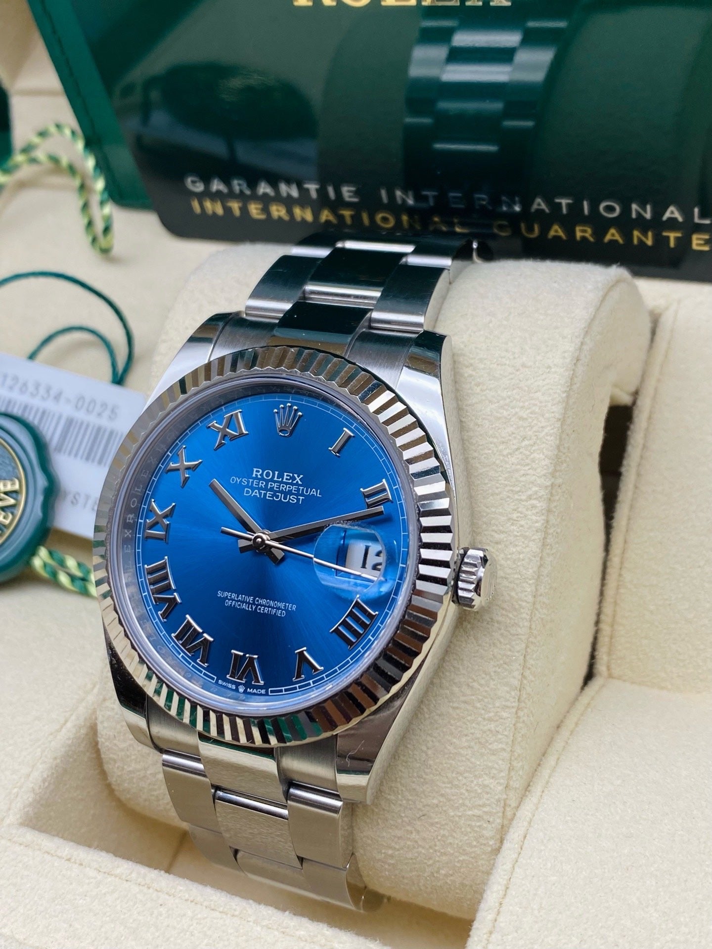 2024 Pre-owned Rolex - 126334-0025 Datejust 41 Stainless Steel Fluted / Blue - Roman / Oyster