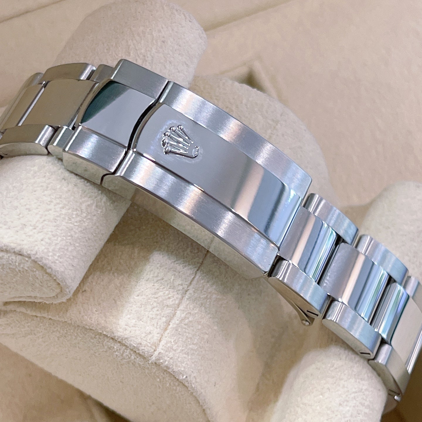 2023 Pre-owned Rolex - 126234-0046 Datejust 36 Stainless Steel / Fluted / Slate - Roman / Oyster