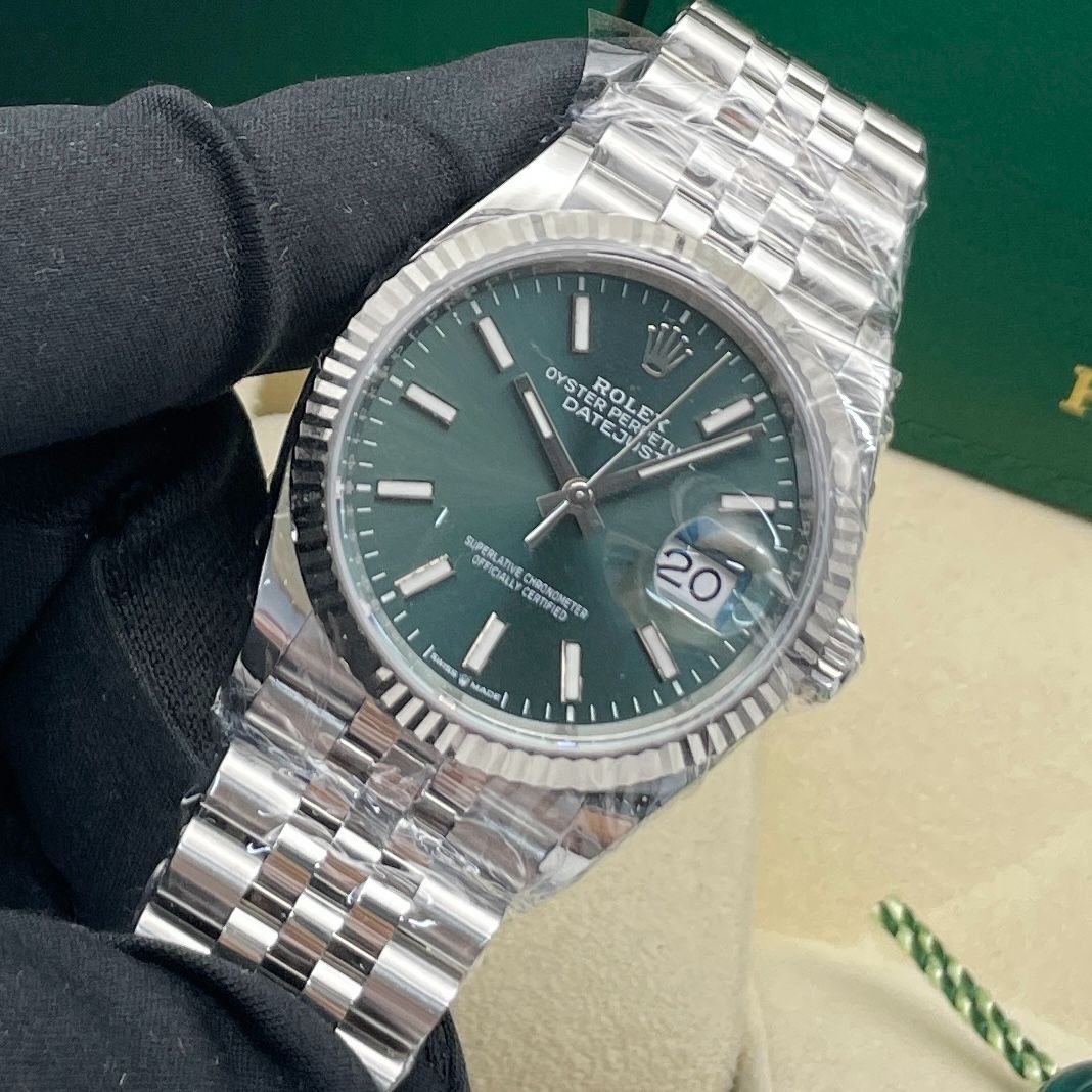 2025 Brand New Rolex - 126234-0051 Datejust 36 Stainless Steel / Fluted / Green / Jubilee