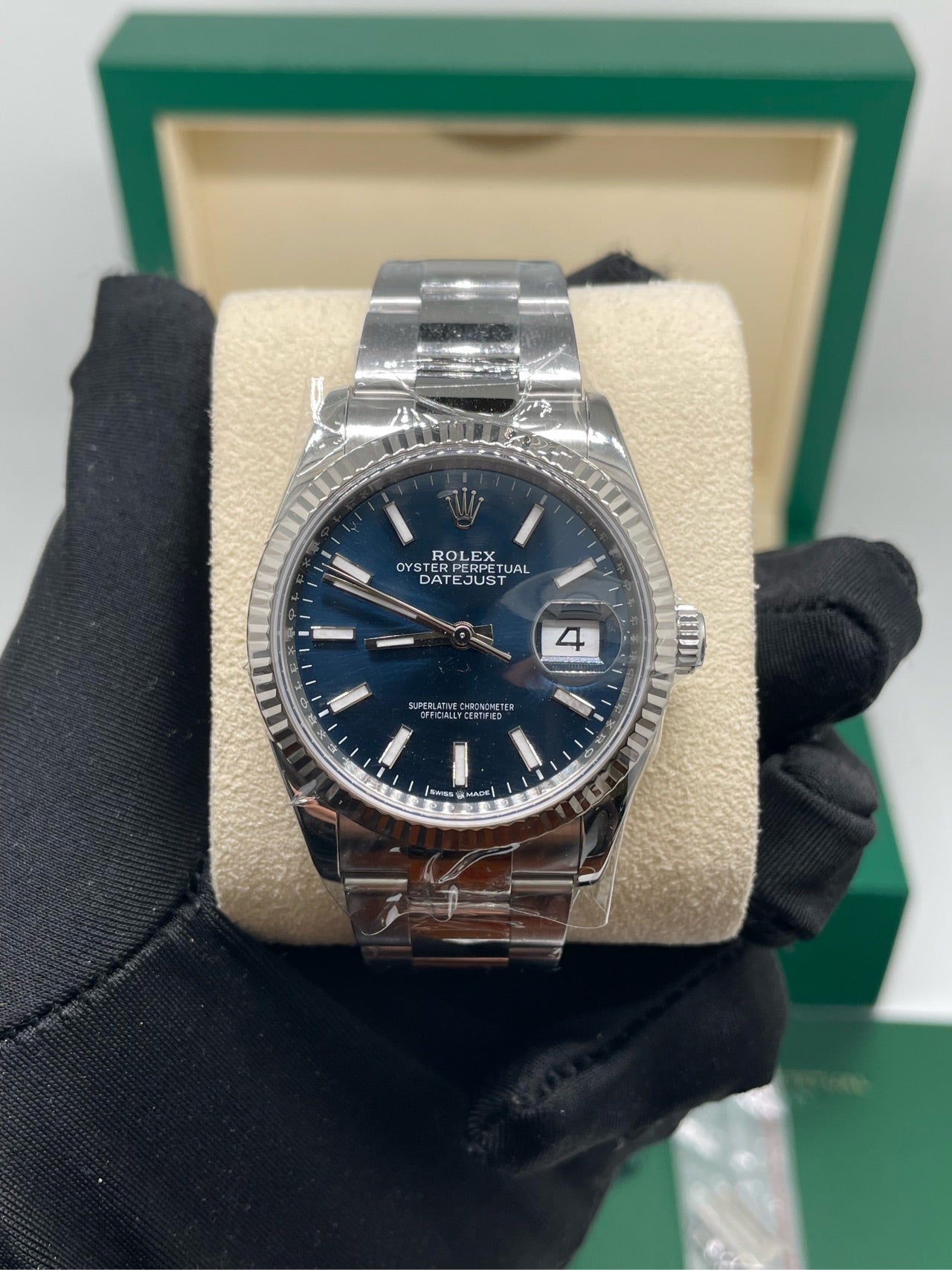 2024 Pre-owned Rolex - 126234-0018 Datejust 36 Stainless Steel / Fluted / Blue / Oyster