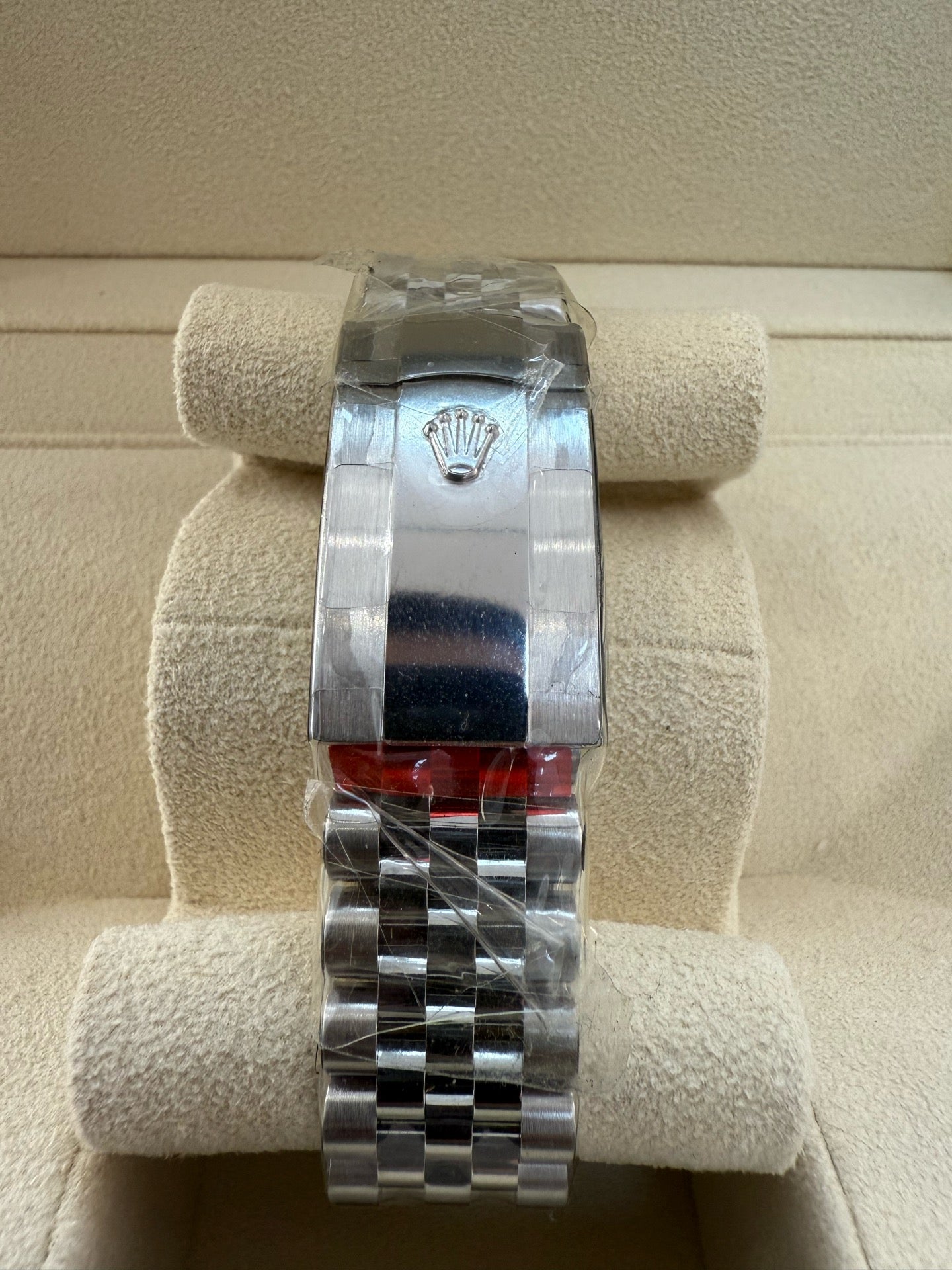 2025 Brand New Rolex - 126234-0037 Datejust 36 Stainless Steel / Fluted / Blue-Diamond / Jubilee