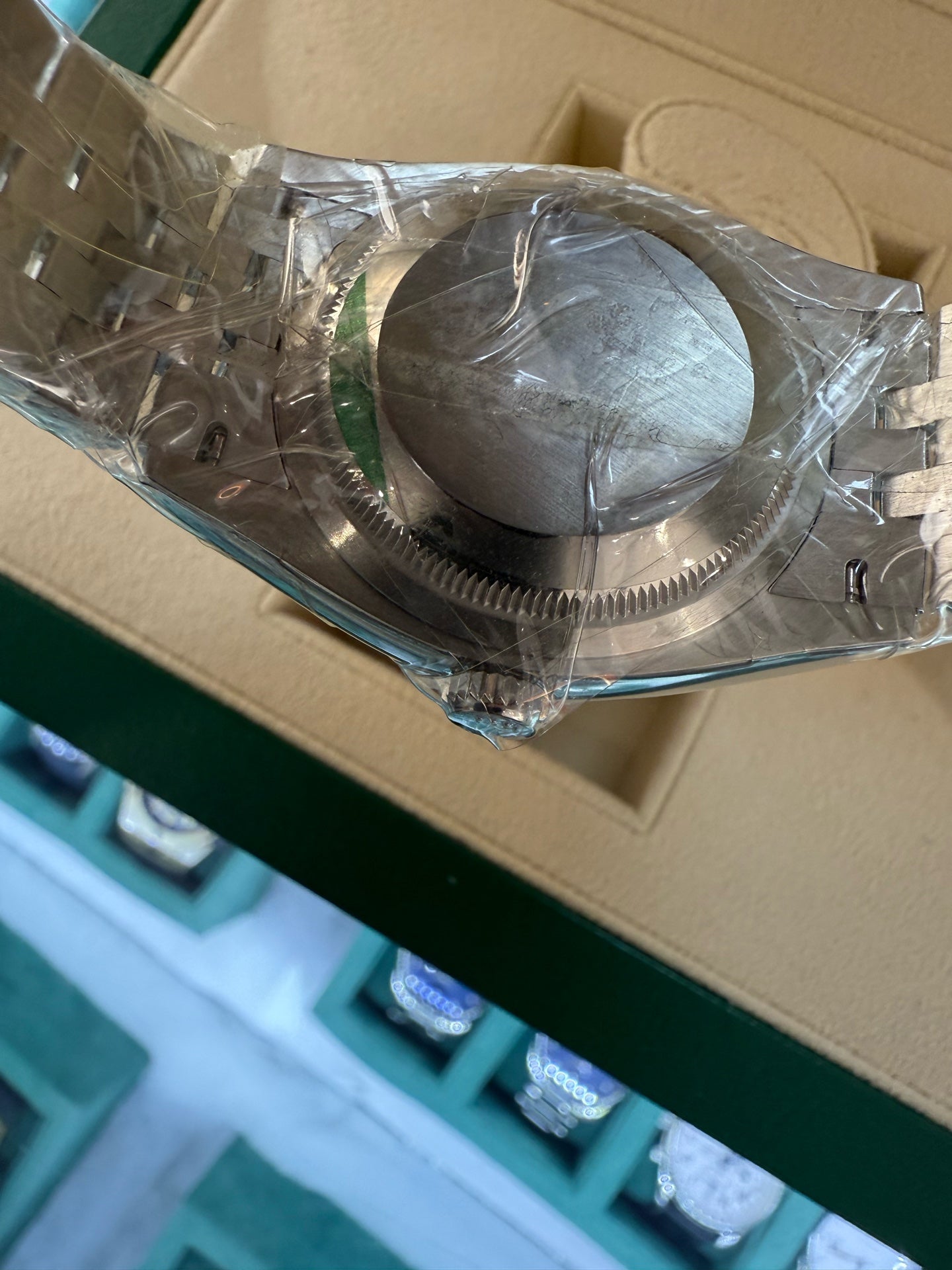 2025 Brand New Rolex - 126234-0037 Datejust 36 Stainless Steel / Fluted / Blue-Diamond / Jubilee