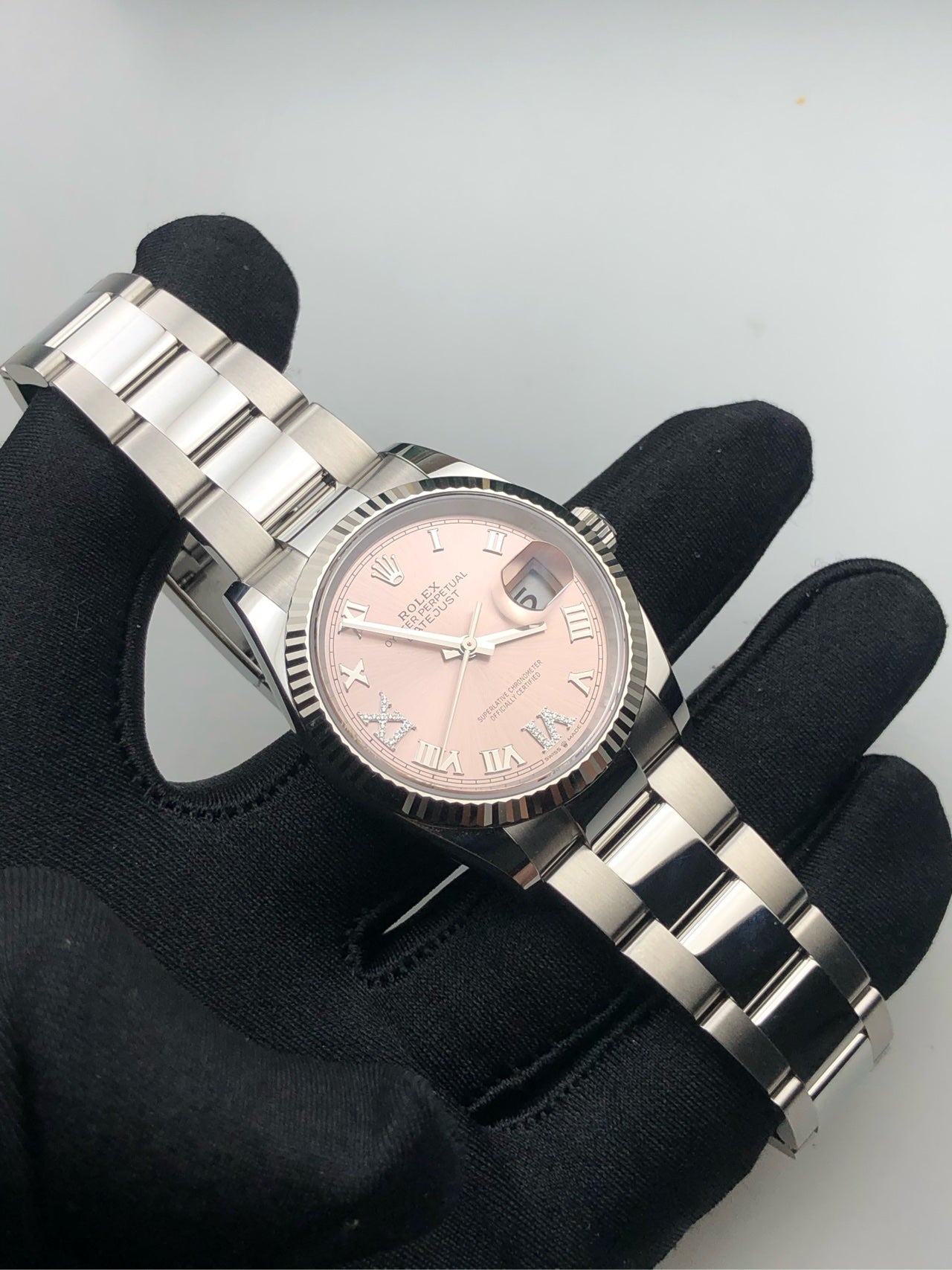 2025 Pre-owned Rolex - 126234-0032 Datejust 36 Stainless Steel / Fluted / Pink Roman-Diamonds / Oyster