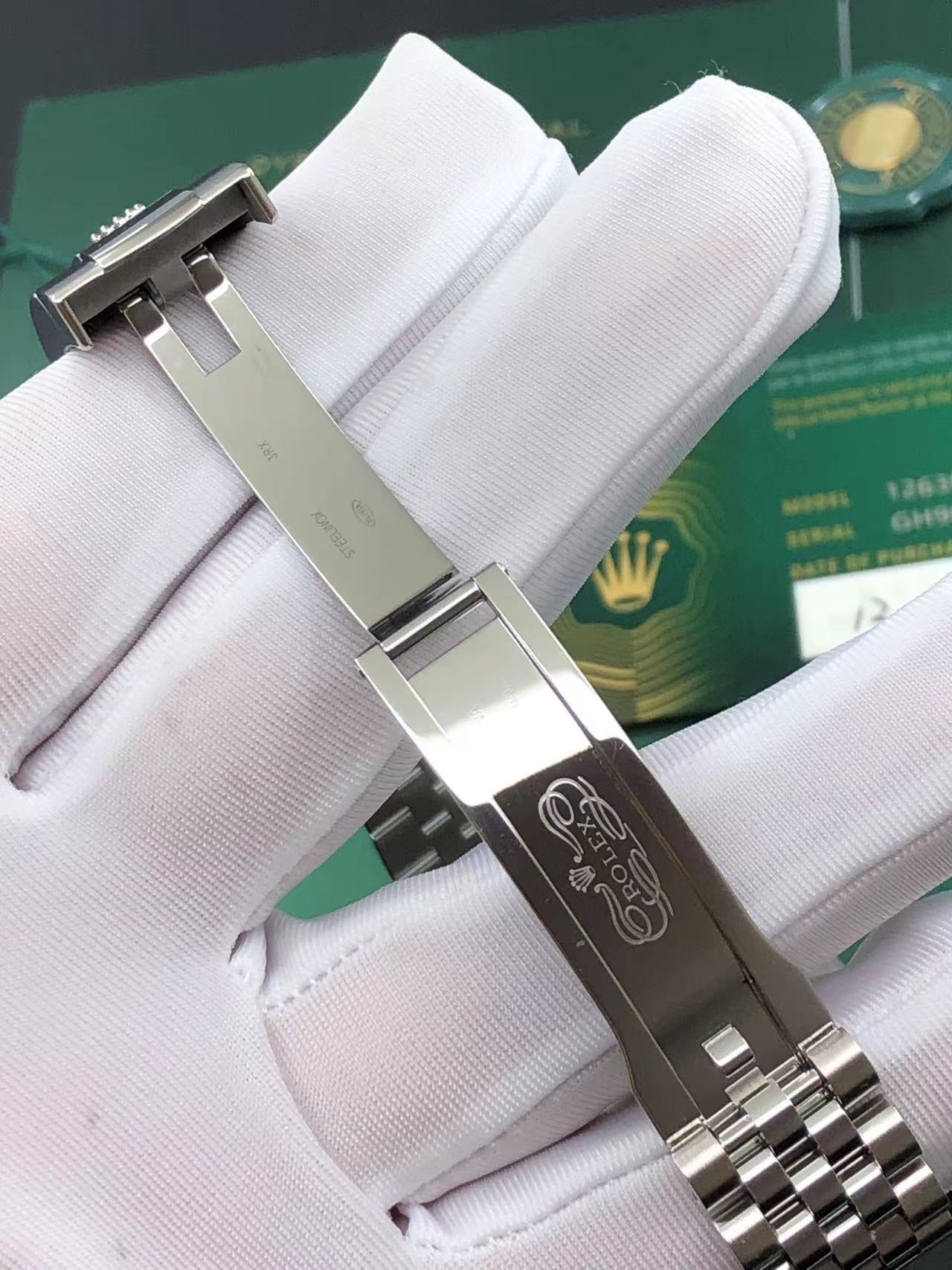 2025 Like New Rolex - 126300-0008 Datejust 41 Stainless Steel Smooth / Jubilee / Dark Rhodium