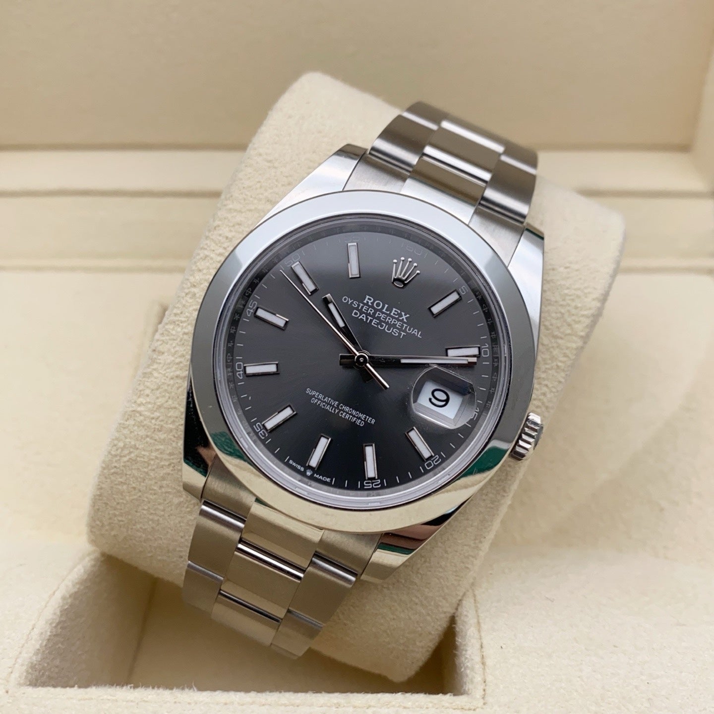 2025 Brand New Rolex - 126300-0007 Datejust 41 Stainless Steel Smooth / Oyster / Dark Rhodium