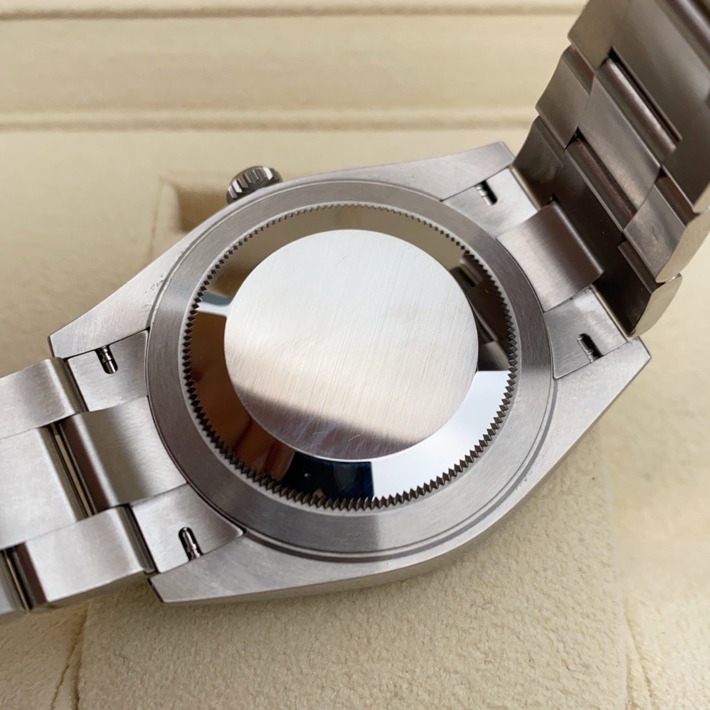 2025 Brand New Rolex - 126300-0007 Datejust 41 Stainless Steel Smooth / Oyster / Dark Rhodium