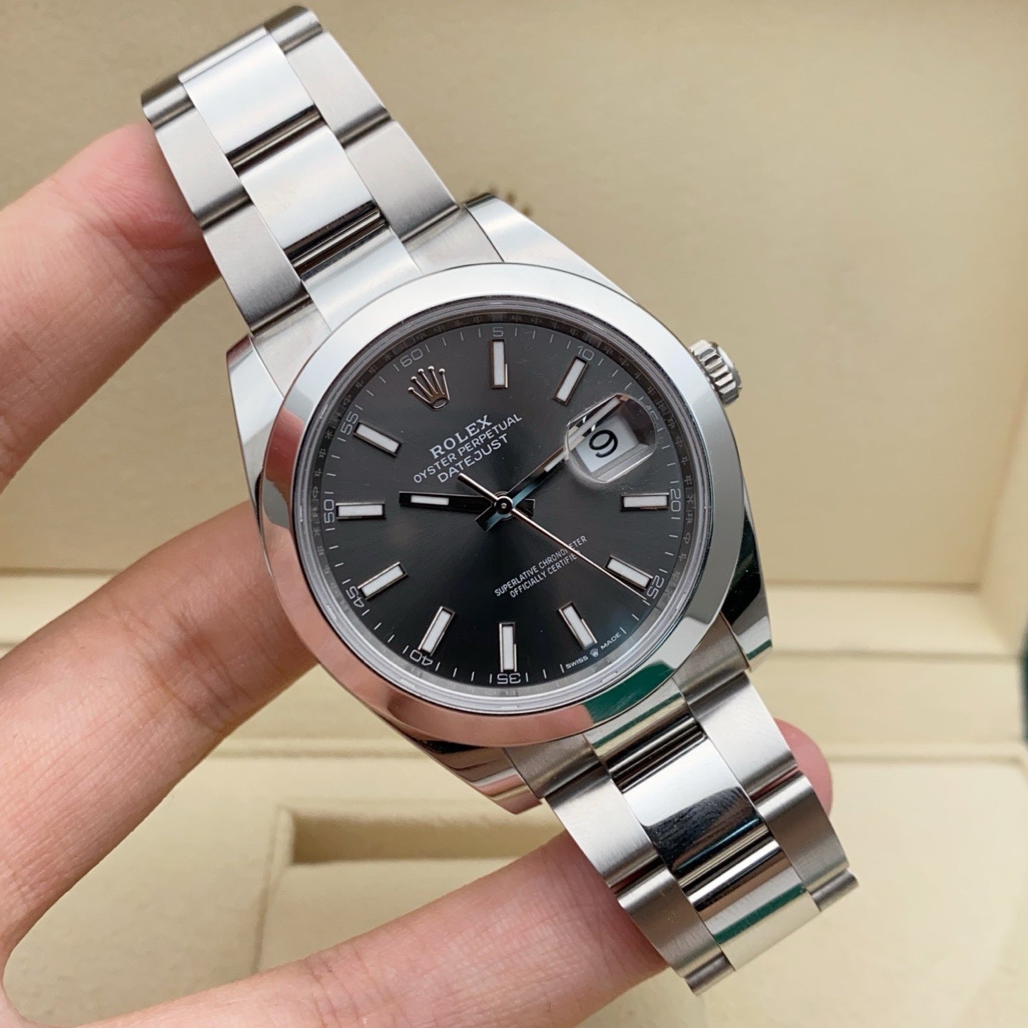 2025 Brand New Rolex - 126300-0007 Datejust 41 Stainless Steel Smooth / Oyster / Dark Rhodium