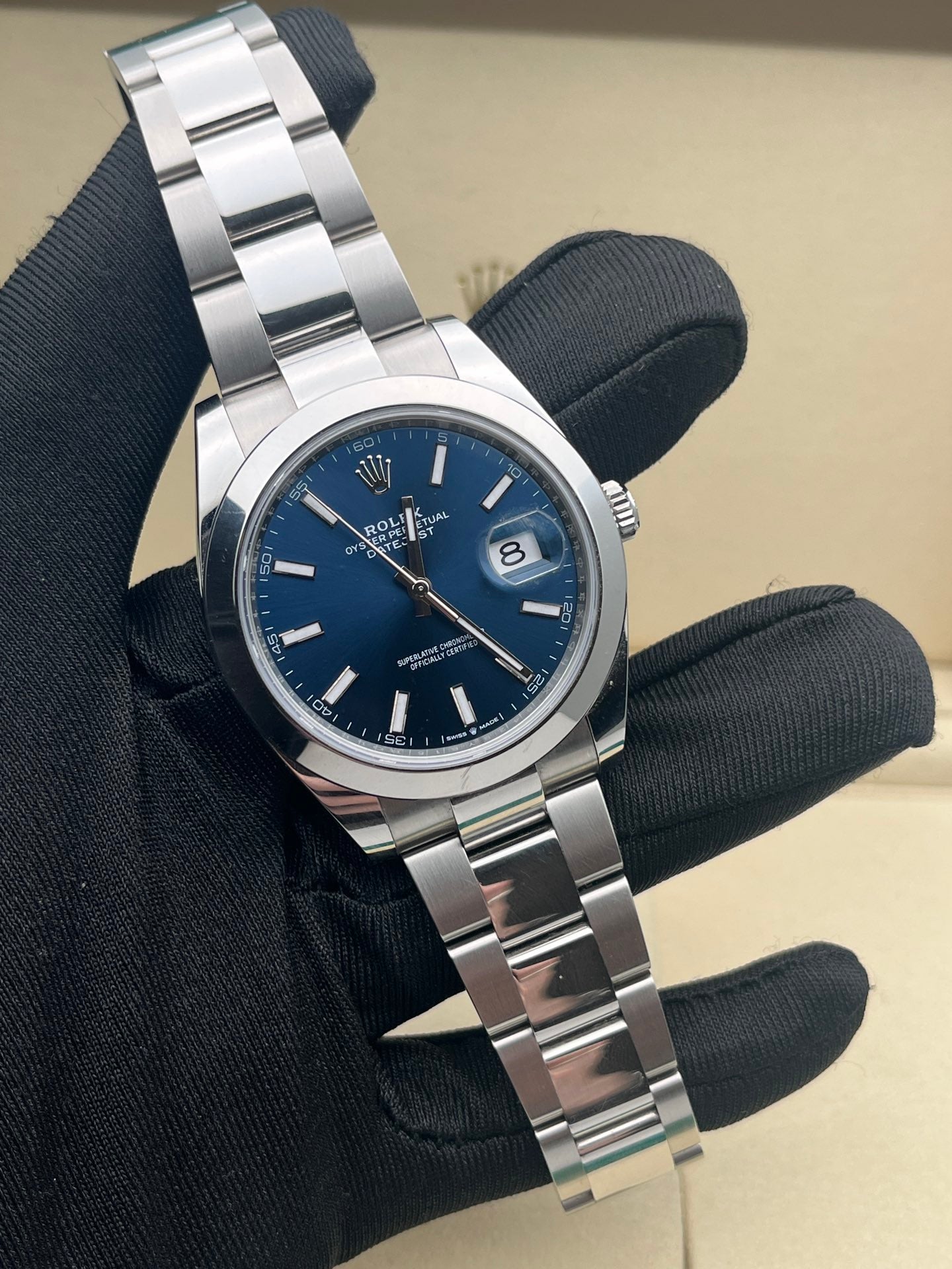 2025 Pre-owned Rolex - 126300-0001 Datejust 41 Stainless Steel Smooth / Oyster / Blue