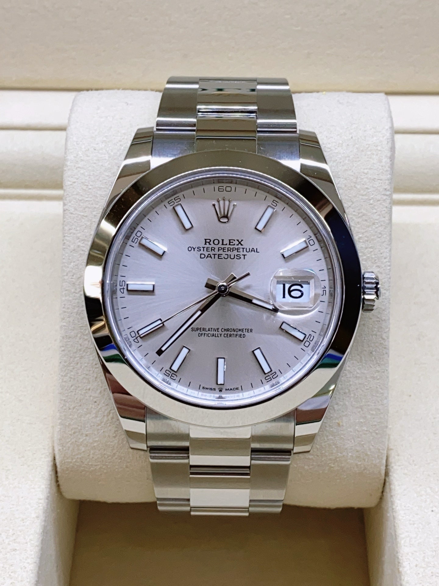 2025 Brand New Rolex - 126300-0003 Datejust 41 Stainless Steel Smooth / Oyster / Silver